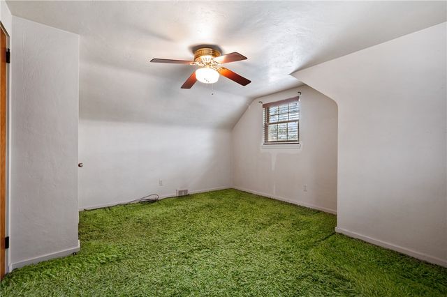 369 Haugh Drive, Mccandless, PA 15237