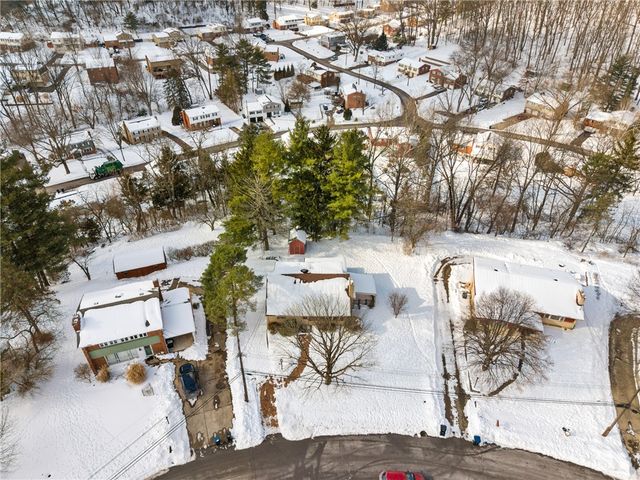 369 Haugh Drive, Mccandless, PA 15237