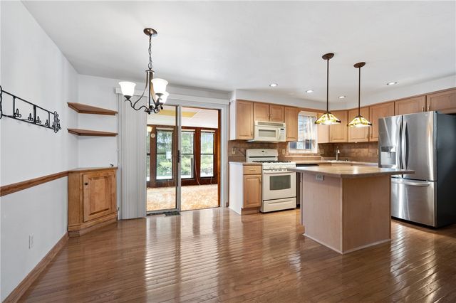 369 Haugh Drive, Mccandless, PA 15237