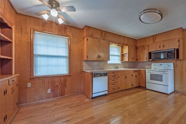 9830 Crestwick Drive, Dallas, TX 75238