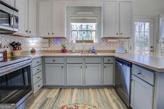 139 Loam Drive, Mcdonough, GA 30252