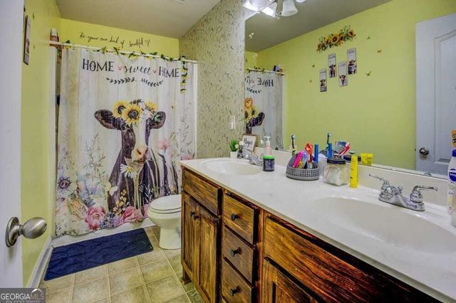 139 Loam Drive, Mcdonough, GA 30252