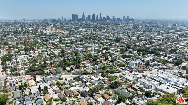 700 N Dillon Street, Los Angeles, CA 90026