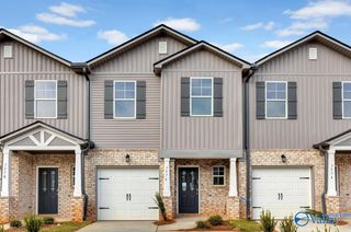 7576 Discovery Point Drive, Huntsville, AL 35806