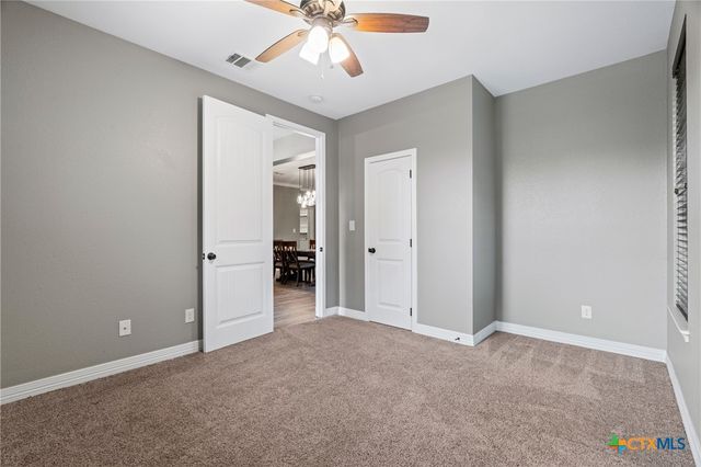 5562 Denmans Loop, Belton, TX 76513