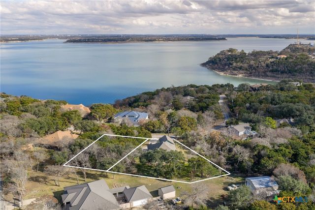 5562 Denmans Loop, Belton, TX 76513