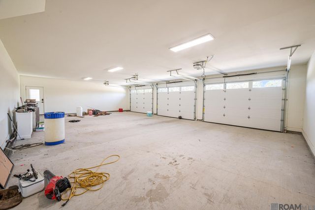 36211 Weiss Rd, Walker, LA 70785