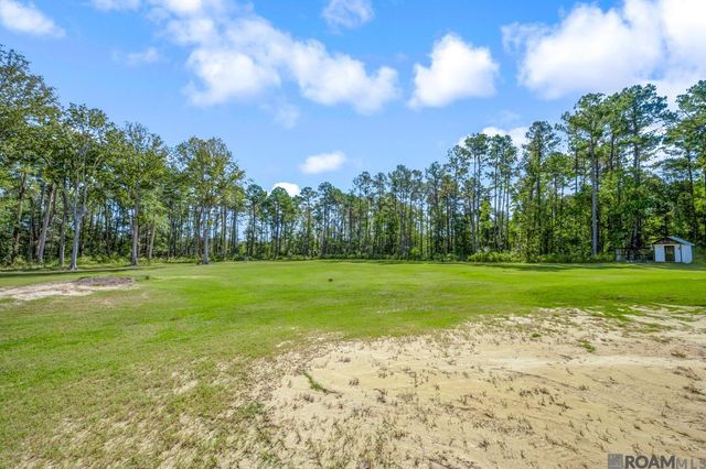 36211 Weiss Rd, Walker, LA 70785