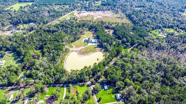 36211 Weiss Rd, Walker, LA 70785
