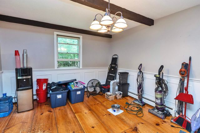 16 Mcgettigan Road, Milford, NH 03055