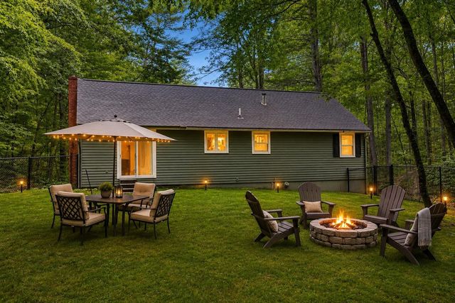16 Mcgettigan Road, Milford, NH 03055