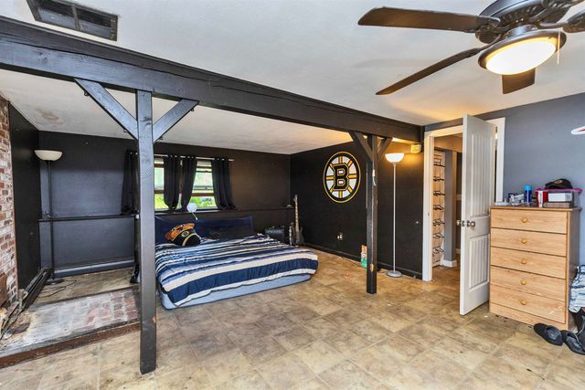 16 Mcgettigan Road, Milford, NH 03055