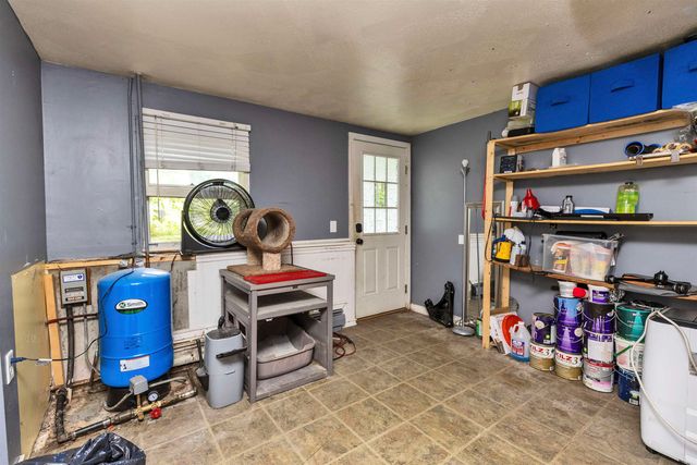 16 Mcgettigan Road, Milford, NH 03055