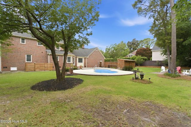 2317 Waverly Drive, Wilmington, NC 28403
