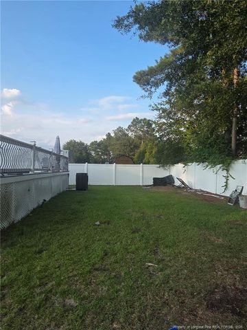 4611 Salem Prince Drive, Hope Mills, NC 28348