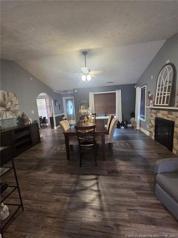 4611 Salem Prince Drive, Hope Mills, NC 28348