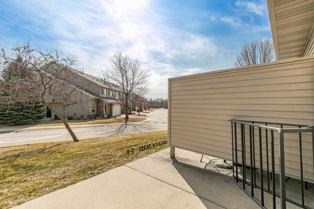 601 Orchard Hills Drive 6001, Norwalk, IA 50211