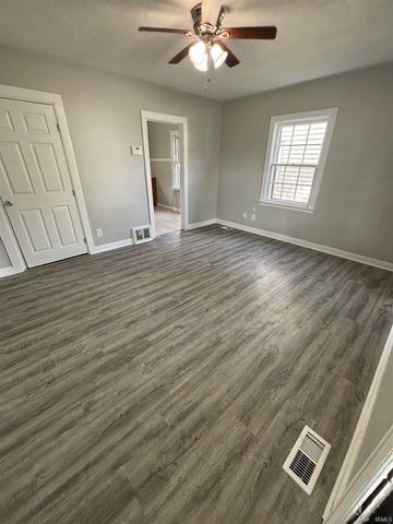 928 Negley Avenue, Evansville, IN 47711