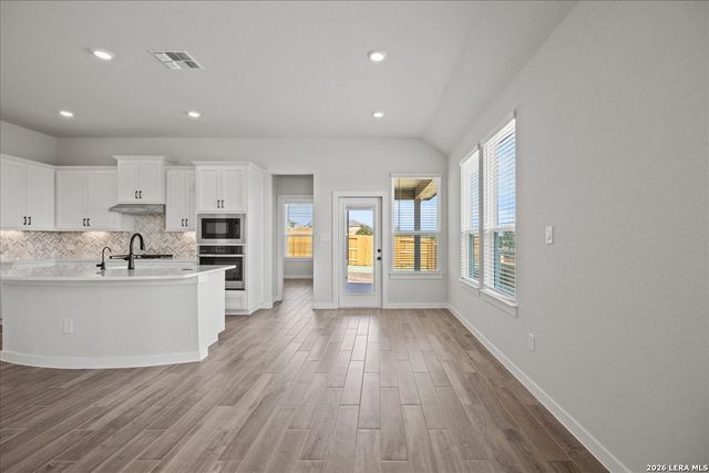 1844 pining, New Braunfels, TX 78132