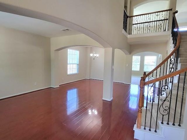 10007 Shire Green Lane, Richmond, TX 77407