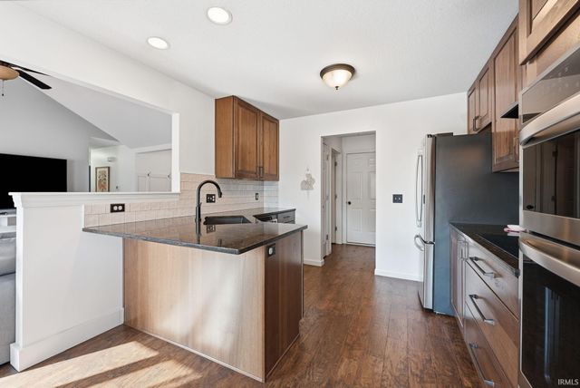 207 Hamilton Meadows Cove, Fort Wayne, IN 46814