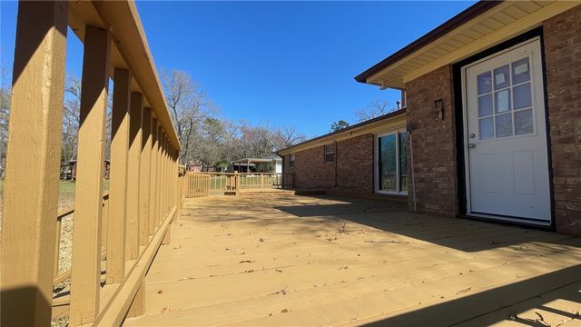 10933 Clyde Acord Road, Franklin, TX 77856