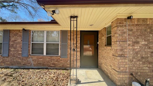 10933 Clyde Acord Road, Franklin, TX 77856