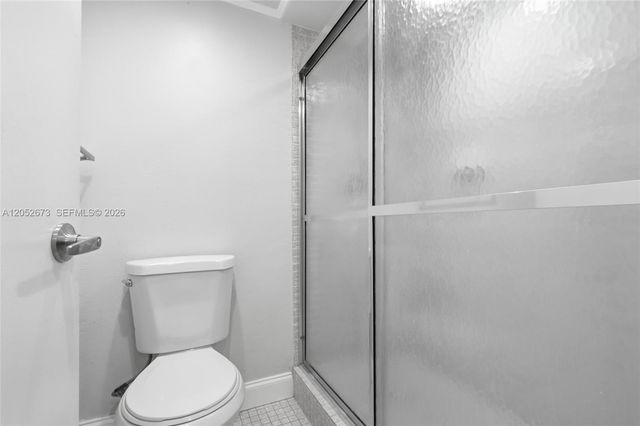 9501 Sunrise Lakes Blvd 201, Sunrise, FL 33322
