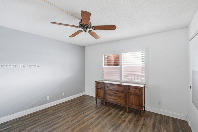 9501 Sunrise Lakes Blvd 201, Sunrise, FL 33322