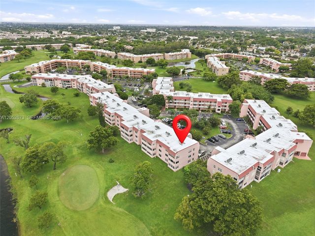 9501 Sunrise Lakes Blvd 201, Sunrise, FL 33322