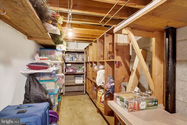 15343 N BARRENS RD N, Stewartstown, PA 17363