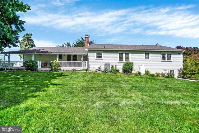 15343 N BARRENS RD N, Stewartstown, PA 17363