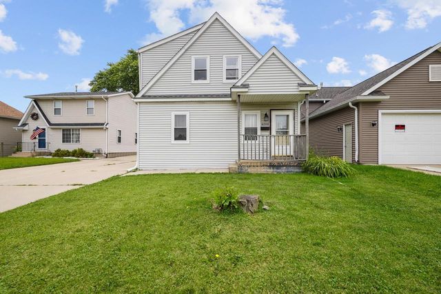 6318 51st AVENUE, Kenosha, WI 53142