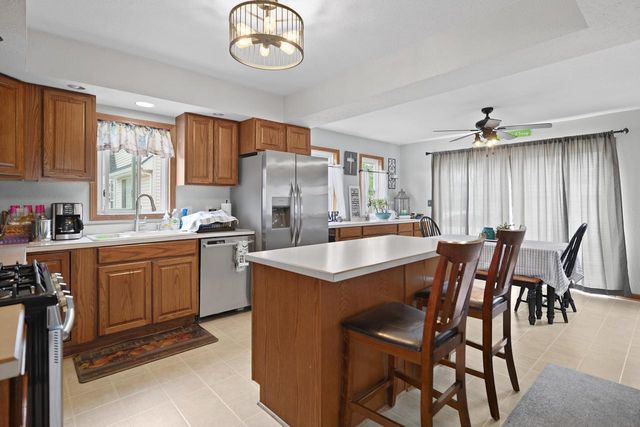 6318 51st AVENUE, Kenosha, WI 53142