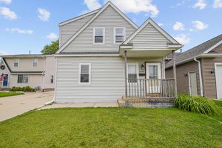 6318 51st AVENUE, Kenosha, WI 53142
