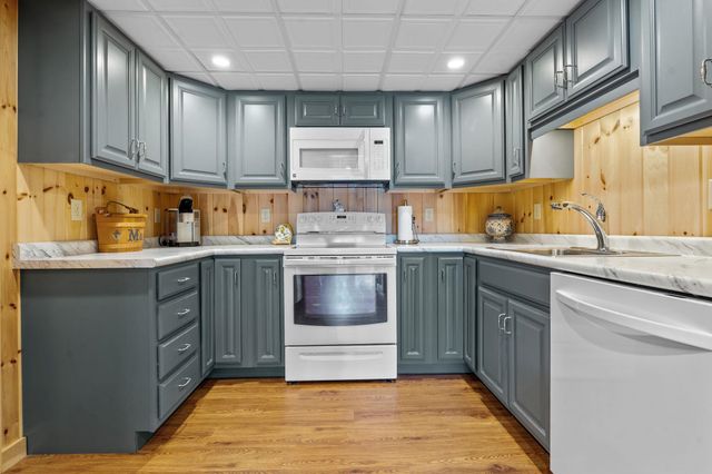 164 Fox Run Road, Stoddard, NH 03464