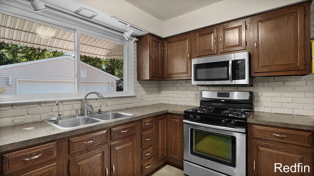1650 Chapel Street Sw, City Of Wyoming, MI 49519