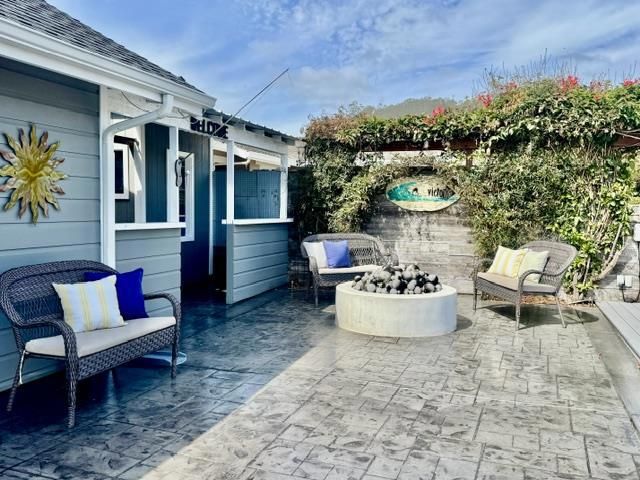 1558 MIZZEN Lane, Half Moon Bay, CA 94019