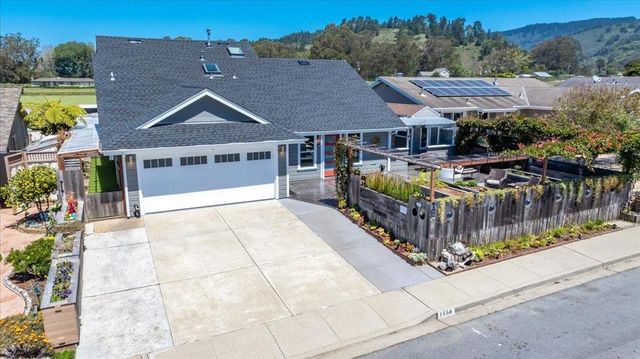 1558 MIZZEN Lane, Half Moon Bay, CA 94019
