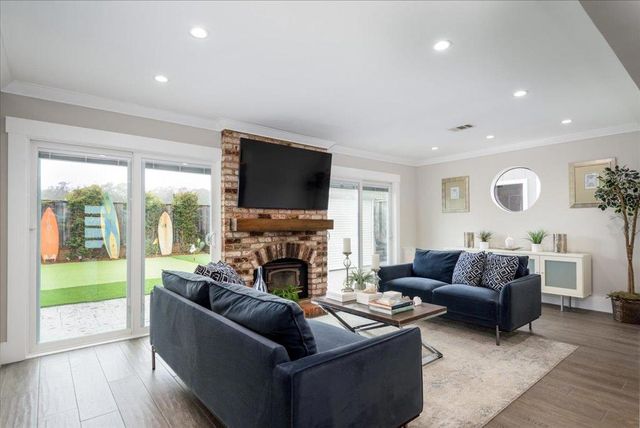 1558 MIZZEN Lane, Half Moon Bay, CA 94019