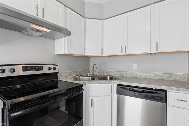 1021 Green ST, Portsmouth, VA 23704
