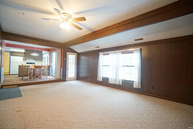 435 N 225 East, Warsaw, IN 46582