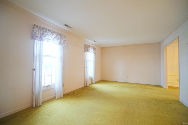 435 N 225 East, Warsaw, IN 46582