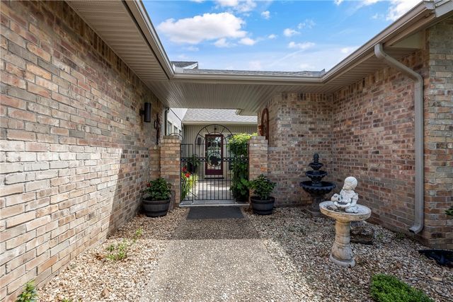 17 Kipling Circle, Bella Vista, AR 72715