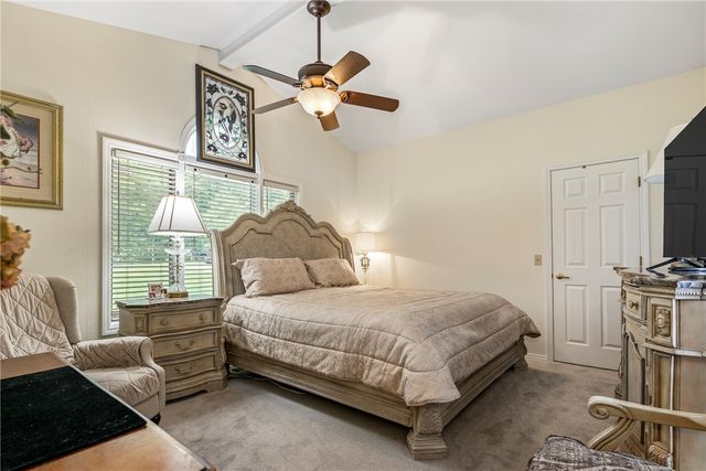17 Kipling Circle, Bella Vista, AR 72715