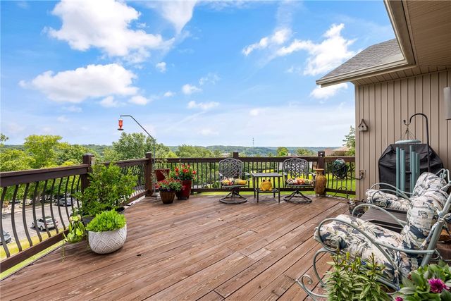 17 Kipling Circle, Bella Vista, AR 72715