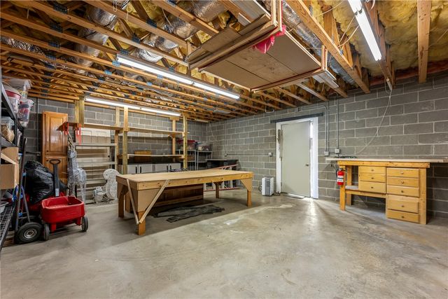 17 Kipling Circle, Bella Vista, AR 72715