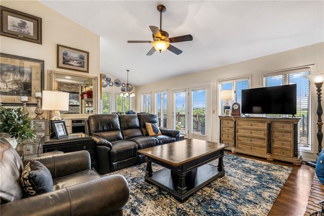 17 Kipling Circle, Bella Vista, AR 72715
