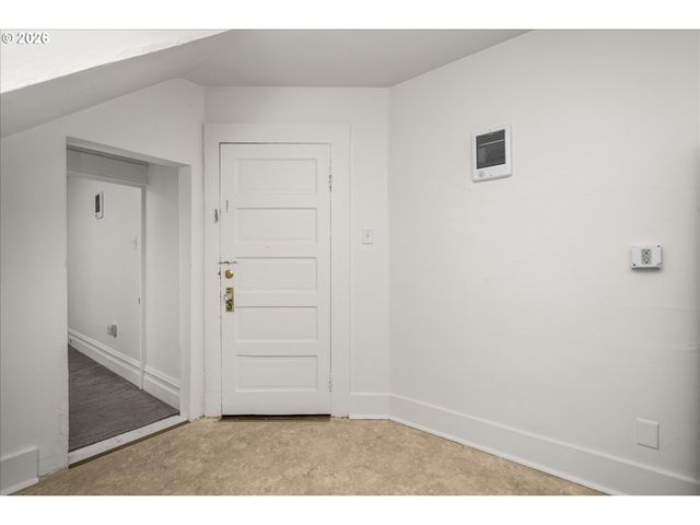 527 MONROE St, Eugene, OR 97402