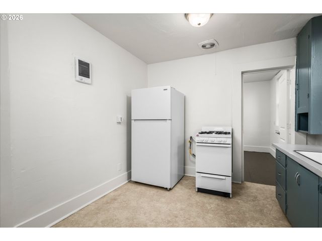 527 MONROE St, Eugene, OR 97402